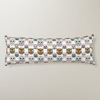 Adorable Illustrated Owls Pattern Body Pillow