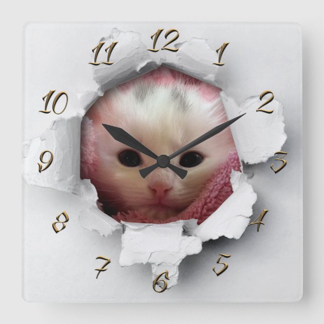 Adorable kitten square wall clock (Front)
