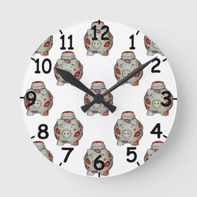 Adorable Lipstick Pig Round Clock (Front)
