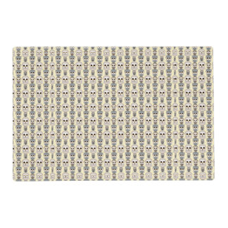 Adorable Owls Pattern on Light Yellow Background Placemat
