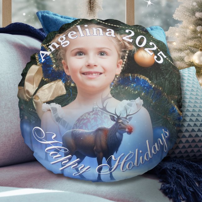 Adorable Reindeer Winter Wonderland Photo  Round Pillow (Creator Uploaded)