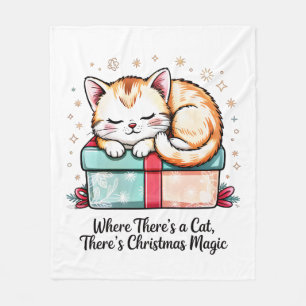 Adorable Sleeping Kitten - Cozy Winter Gift Fleece Blanket