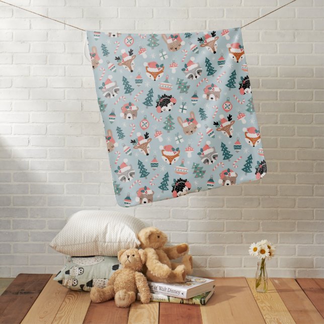Adorable Woodland Christmas Animal Faces Pattern Baby Blanket (In Situ)