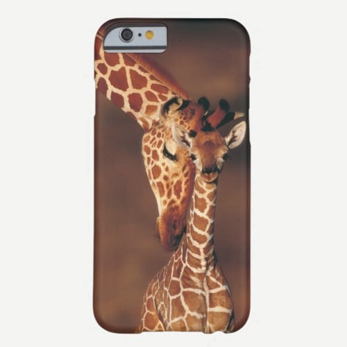 Adult Giraffe with calf (Giraffa camelopardalis) Barely There iPhone 6 Case