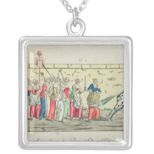 Advanced guard of the women going to silver plated necklace