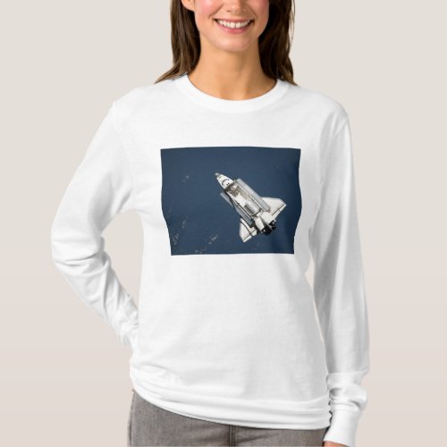 Aerial view of Space Shuttle Discovery 2 T_Shirt