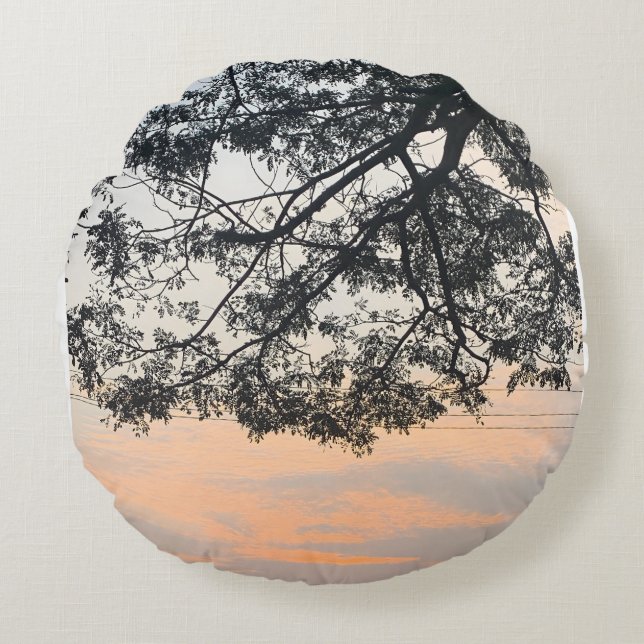 Aesthetic Tree Silhouette Against Pastel Sunset Sk Round Pillow (Front)