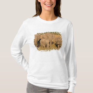 Africa, Kenya, Masai Mara. African Elephant T-Shirt