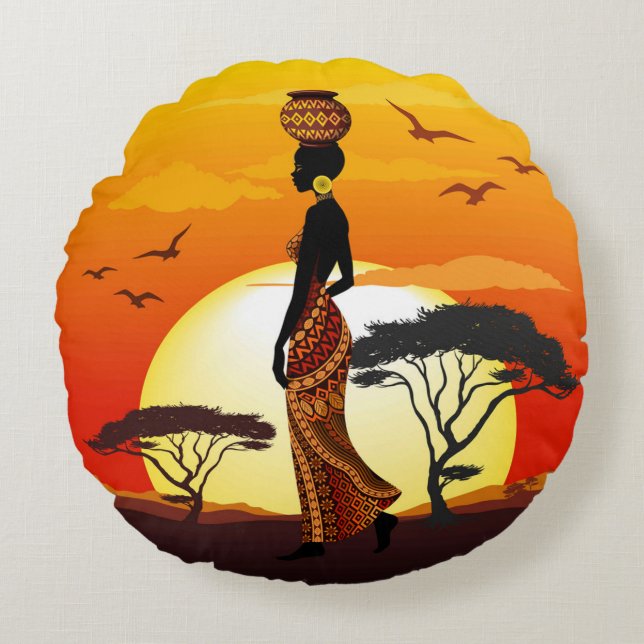 African Beautiful Woman Silhouette on African Suns Round Pillow (Front)