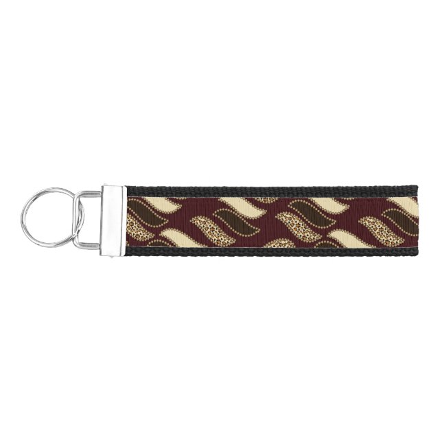 African cheetah skin pattern wrist keychain (Keys on Left)