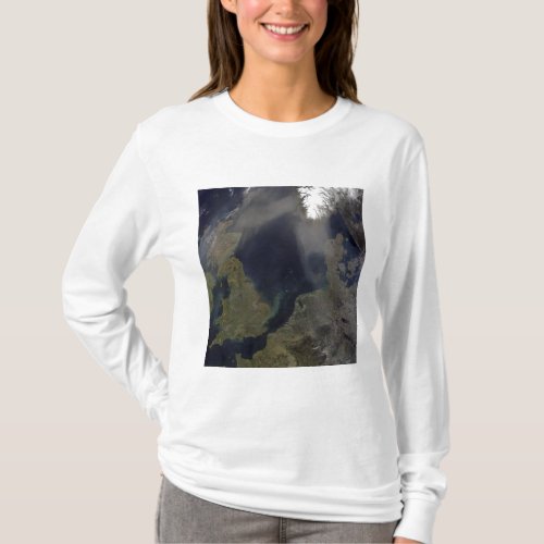 African dust blowing over Scotland T_Shirt