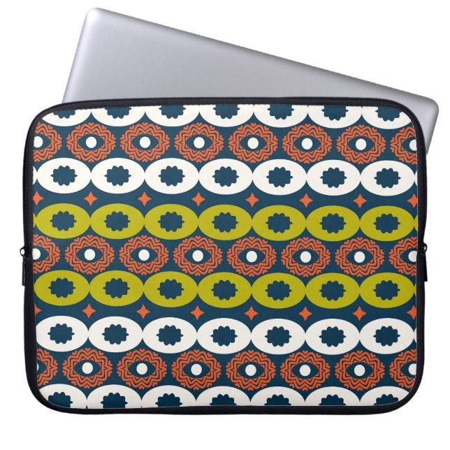African Oval Shapes: Colorful Seamless. Laptop Sleeve (Front)
