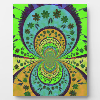 African Traditional Hakuna Matata Colors.png Plaque