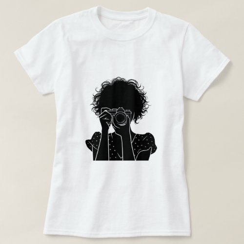 Afro natural woman photographer T_Shirt