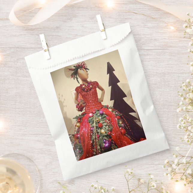 Afrocentric Dress Form Mannequin Christmas Tree Favor Bag (Clipped)