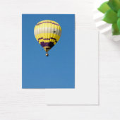 Air-balloon in blue sky (Desk)