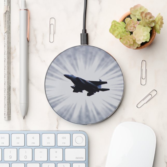 Air Force F-15 Fighter Jet Art Charger (Desk)