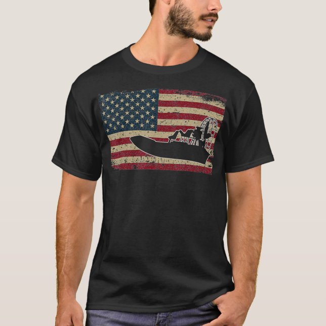 Airboat America Flag I Patriotic Airboat Captain T-Shirt (Front)