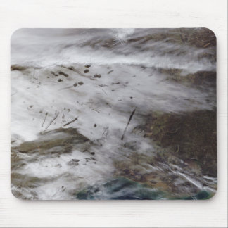 Aircraft dissipation trails mouse pad