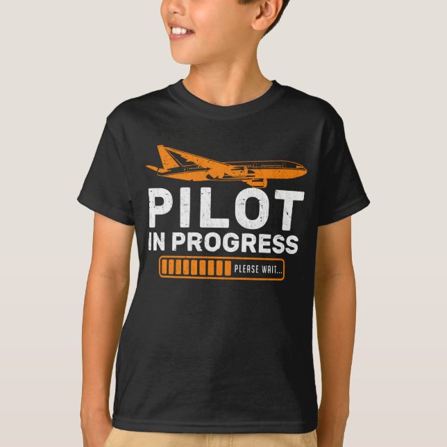 Aircraft Fun Airplane Funny Pilot Loading T-Shirt (Front)