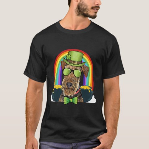 Airedale Terrier Dog Leprechaun Funny St Patricks  T_Shirt