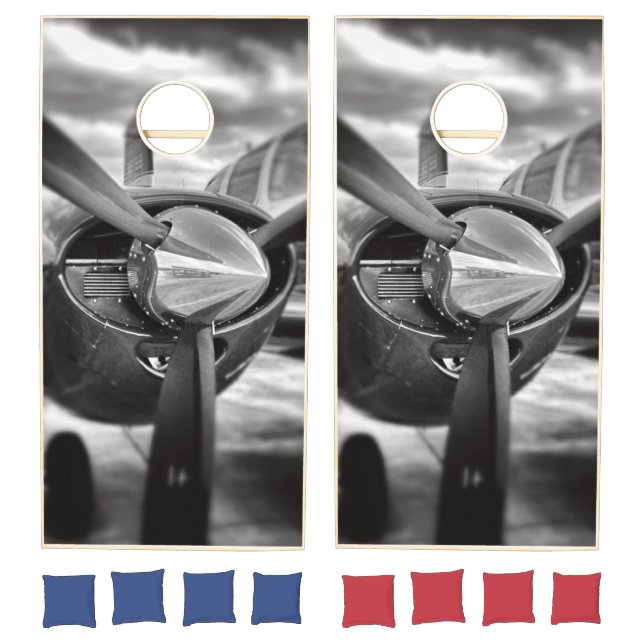 Airplane propeller Black and White Cornhole Set (Set)