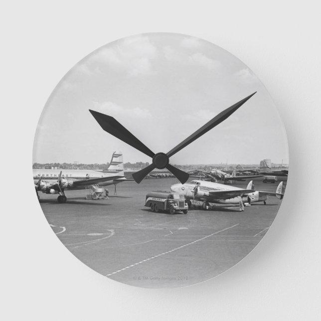 Airplanes Round Clock (Front)