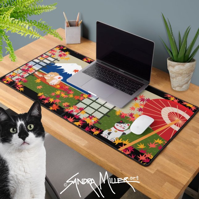 AKI CHOW Desk Mat (Creator Uploaded)