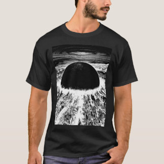 Akira cyberpunk city explosion Essential T-Shirt