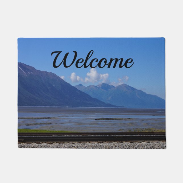 Alaska Beauty Welcome Doormat (Front)