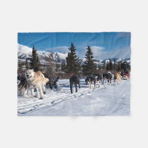 Alaska Husky Dog Sled Race Fleece Blanket
