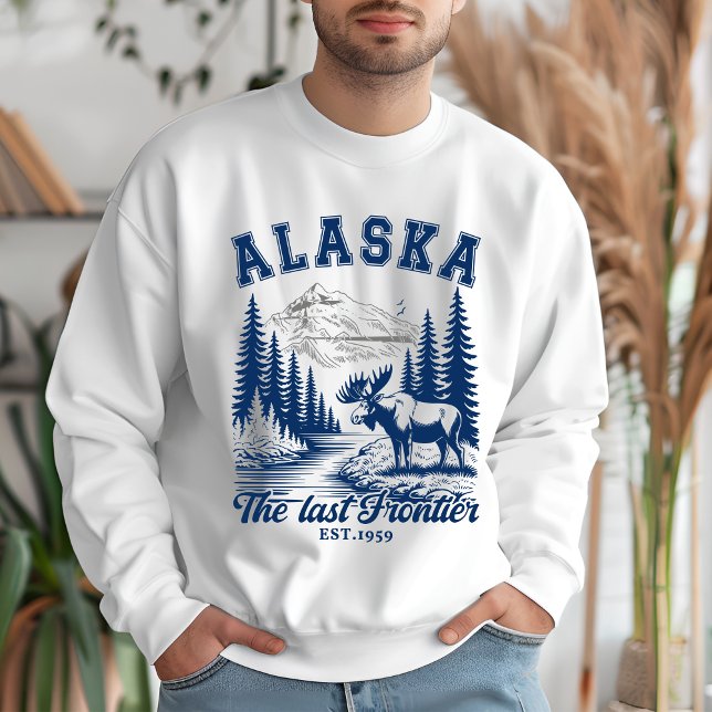 Alaska Nature Escape with Moose Sweatshirt (Creator Uploaded)