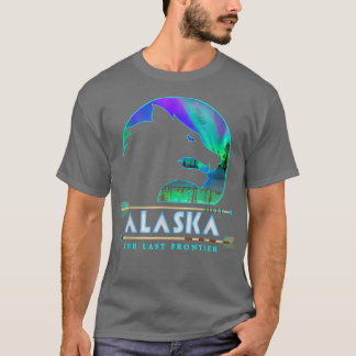 Alaska State Alaskan Wolf with Aurora Borealis Sno T-Shirt