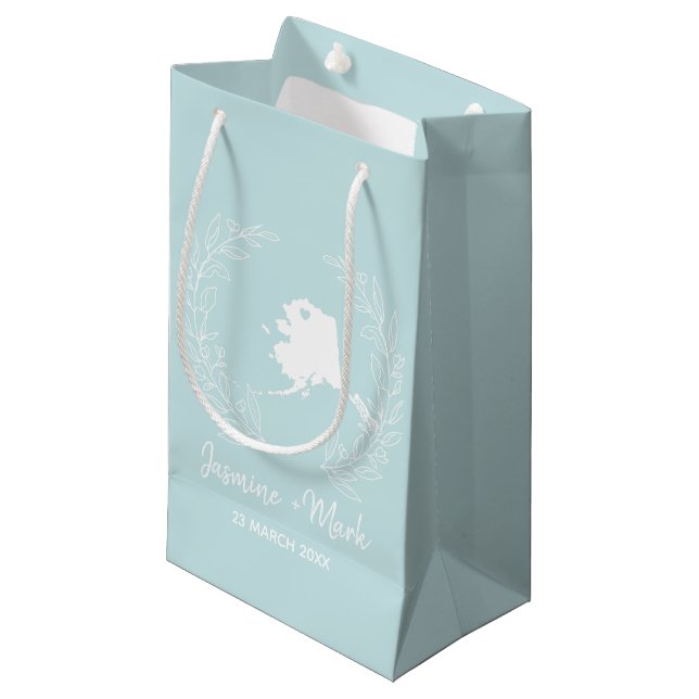 Alaska state map  destination wedding favors    small gift bag (Front Angled)
