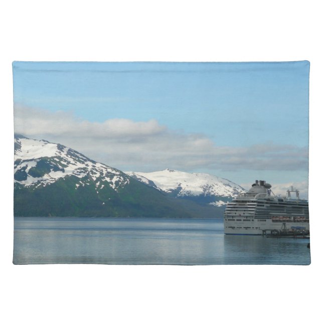 Alaskan Cruise Vacation Travel Photography Cloth Placemat (Front)