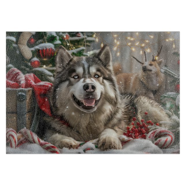 Alaskan Malamute Dog Christmas Festive Cutting Board (Front)