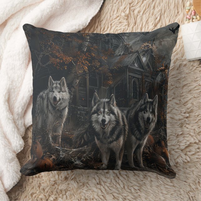 Alaskan Malamute Halloween Night Doggy Delight  Throw Pillow (Blanket)