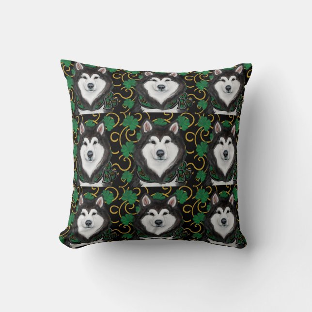 Alaskan Malamute                 Throw Pillow (Front)