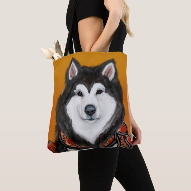 Alaskan  Malamute      Tote Bag (Close Up)