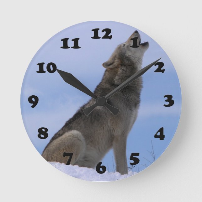 Alaskan Timber Wolf Round Clock (Front)