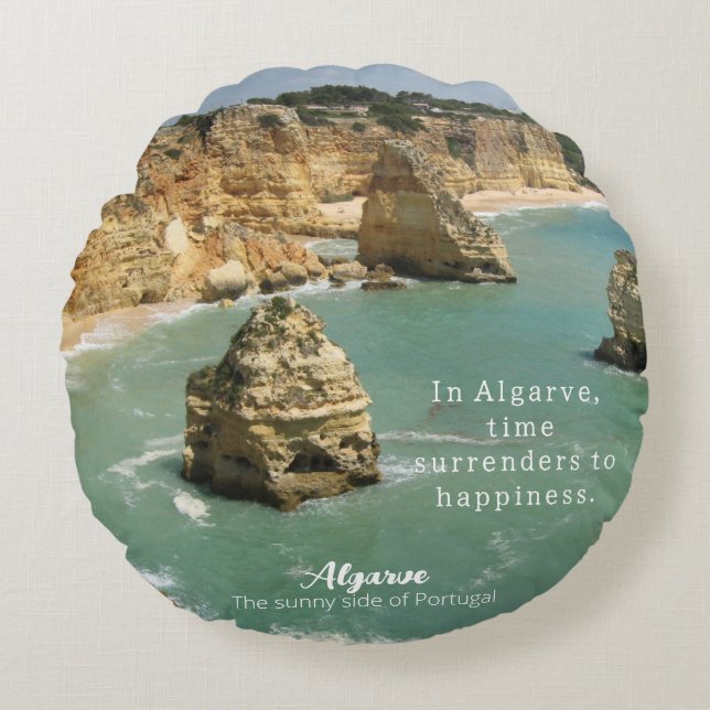 Algarve beach vacation in Portugal Round Pillow (Front)