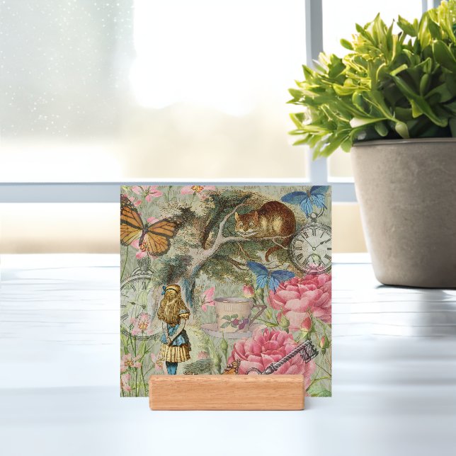 Alice Cheshire Cat Wonderland Tree Garden Holder (Insitu 1 (Back))