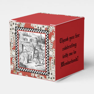 Alice in the Queen's Courtyard 1 Favor Boxes