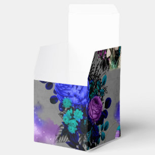 Alice in Wonderland Caterpillar Smoking Flowers Favor Boxes