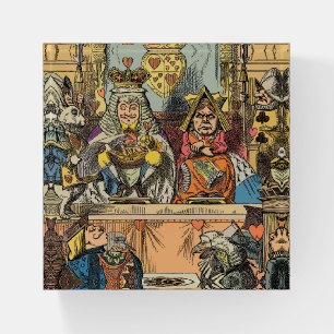 Alice in Wonderland Cheshire Cat Characters Paperweight