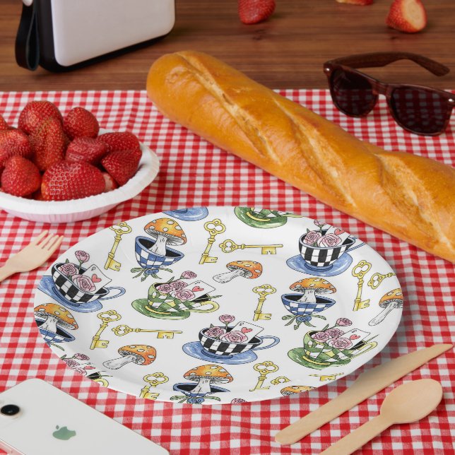 Alice in Wonderland Pattern  Paper Plates (Picnic)
