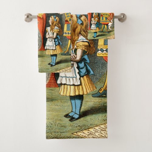 Alice in Wonderland Queen of Hearts Bath Towel Set