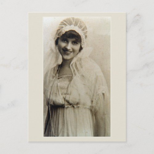 Alice Marion McPherrin Swigert 1917 portrait   Postcard