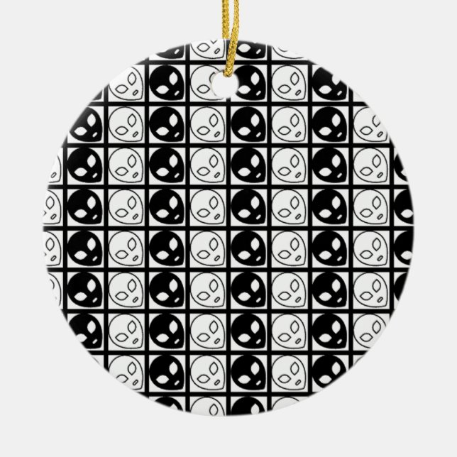 Alien Black and white design   Ceramic Ornament (Front)