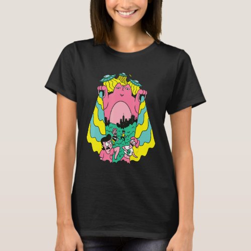 Alien Cat Monster Invasion By Flying Saucers Attac T_Shirt